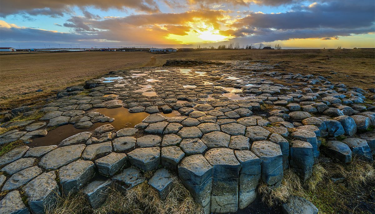 Kirkjugólf – niezwykłe formacje z bazaltu